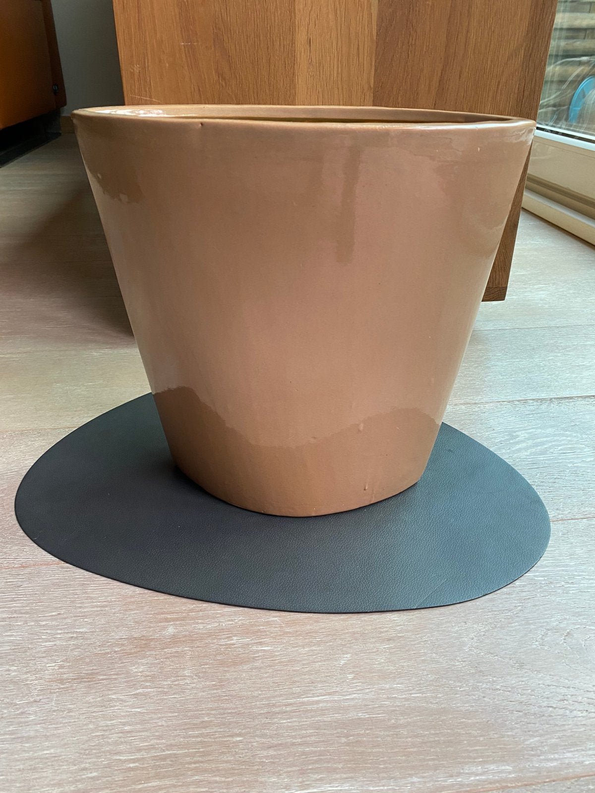 Beige, ovalen vaas, Maison & Meubles, Enlèvement, Comme neuf, Beige