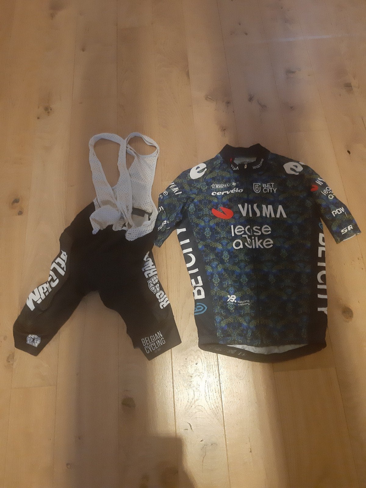 Wielrenbroek+ wielertrui Visma | Lease a Bike, Enlèvement ou Envoi, Utilisé, Vêtements