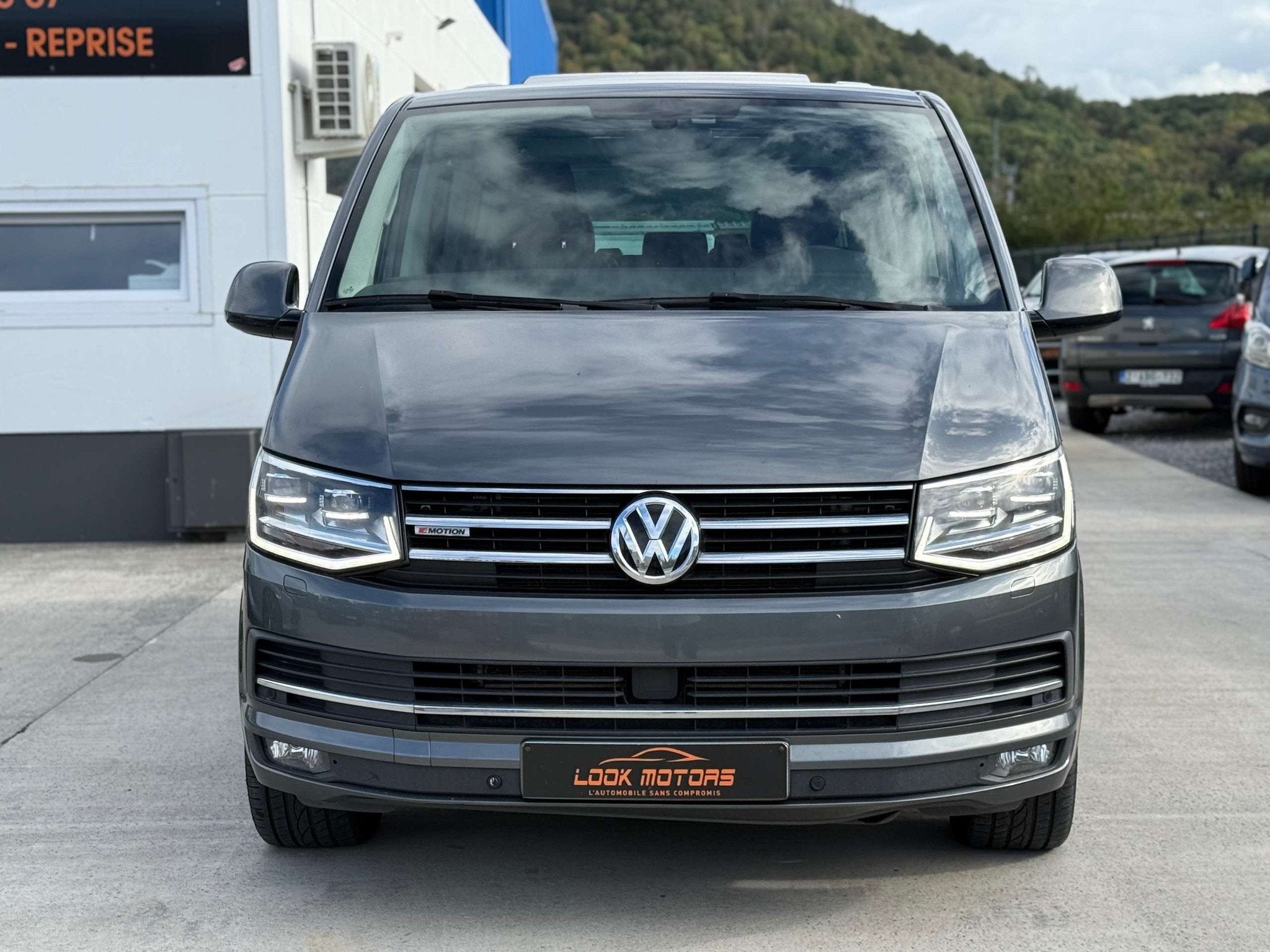 Volkswagen T6 Multivan 2.0 TDi 4Motion Highline 204cv DSG 7, Autos, Cuir, Argent ou Gris, Achat, Euro 6