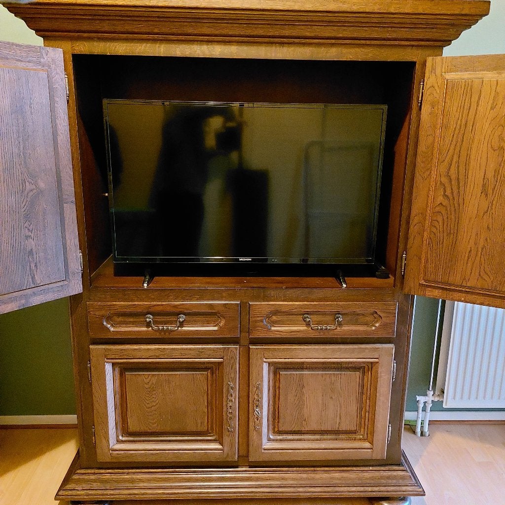 Mooie stijlvolle eiken Tv/barkast, Huis en Inrichting, Ophalen, Gebruikt, Eikenhout, Klassiek / rustiek