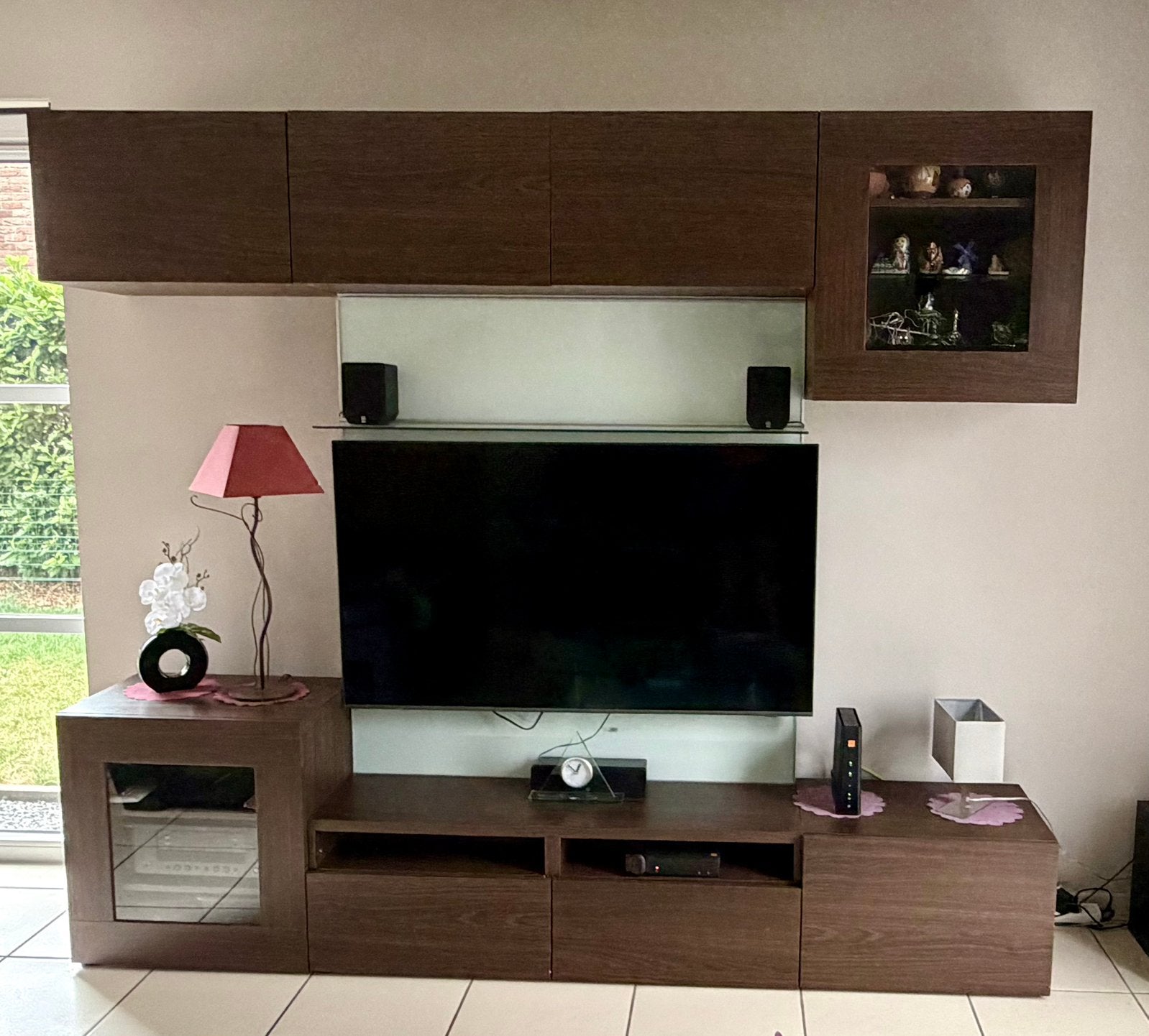 Besta tv-meubel, Huis en Inrichting, Kasten |Televisiemeubels, Ophalen, Zo goed als nieuw, Glas