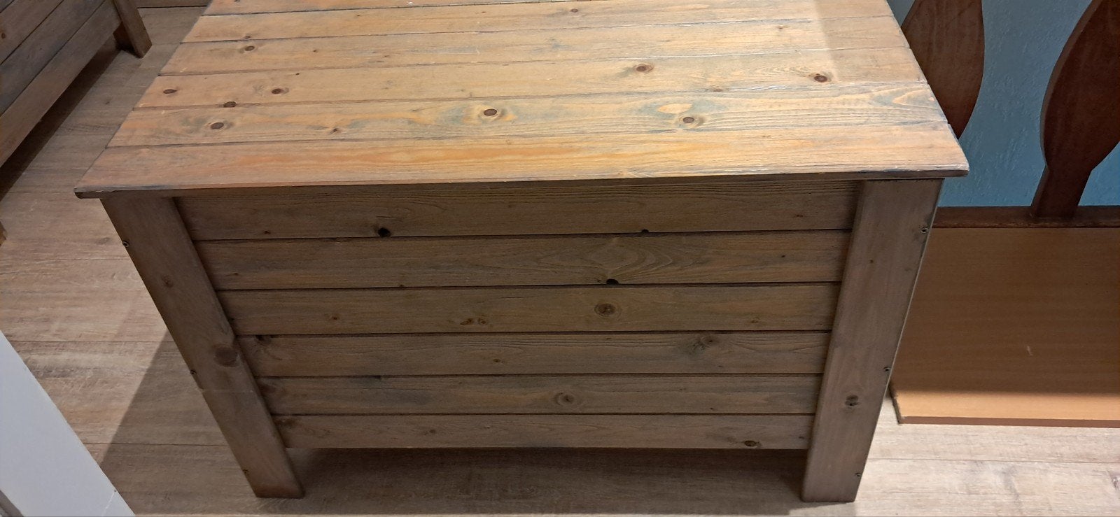 2 houten opbergkisten, Ophalen