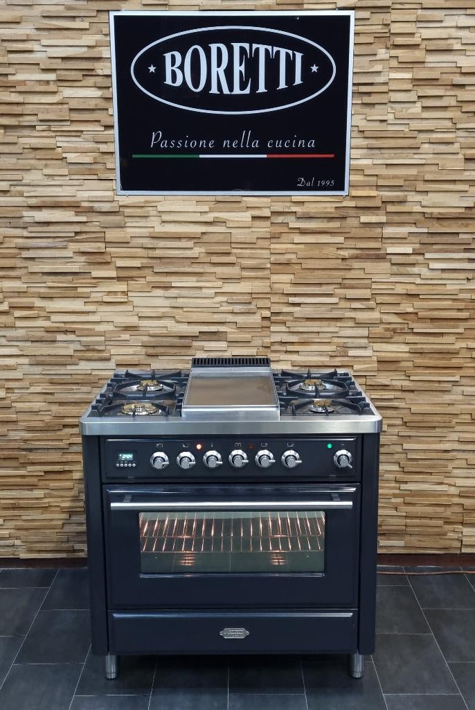 Luxe Boretti Majestic Fornuis 90cm antraciet rvs Frytop, Ophalen, 60 cm of meer, Zo goed als nieuw, Energieklasse A of zuiniger