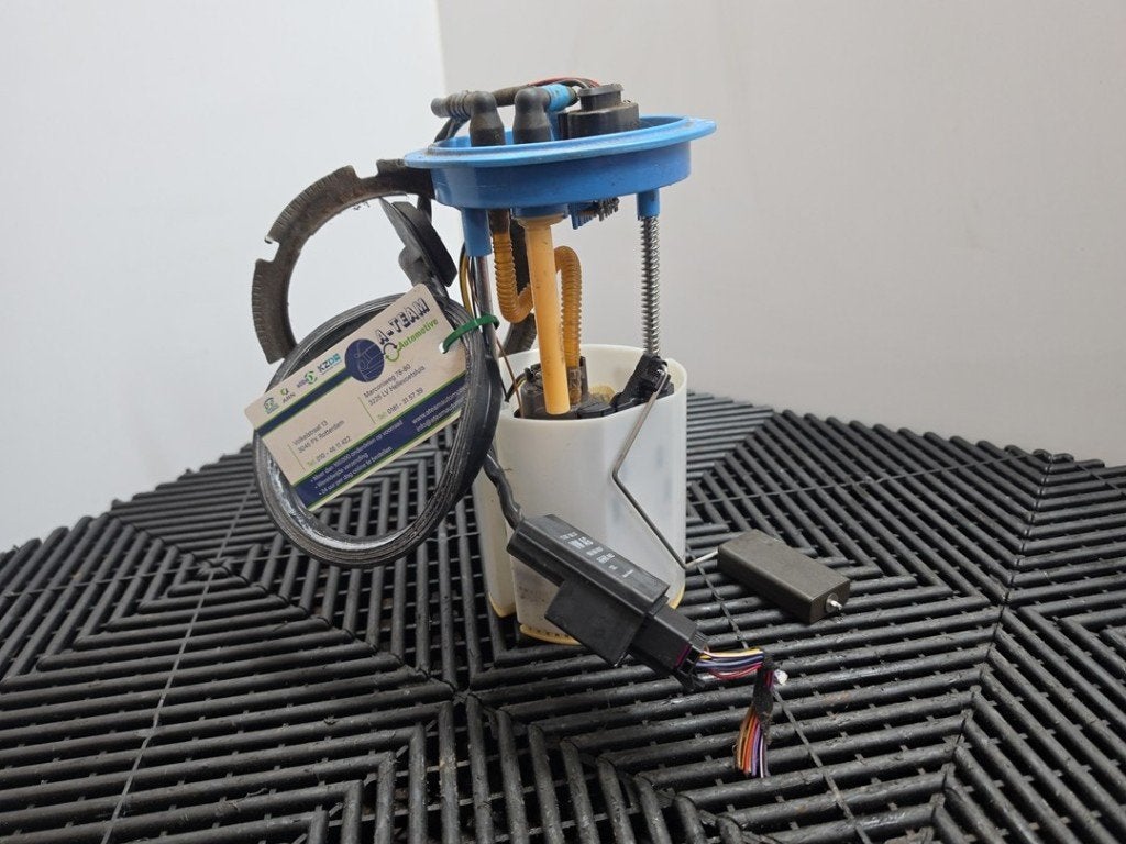 POMPE CARBURANT C Volkswagen Golf Plus (5M1 / 1KP), Volkswagen, Volkswagen AG, Utilisé, Kundenbetreuung@volkswagen.de