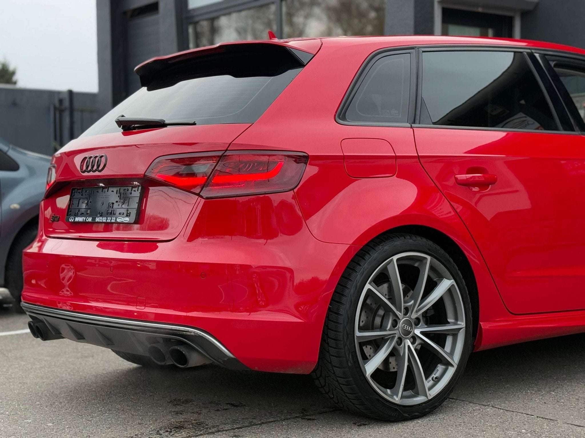 AUDI S3 2.0 TFSI 300ch QUATTRO SPORTBACK BVA S-TRONIC Sièges sport