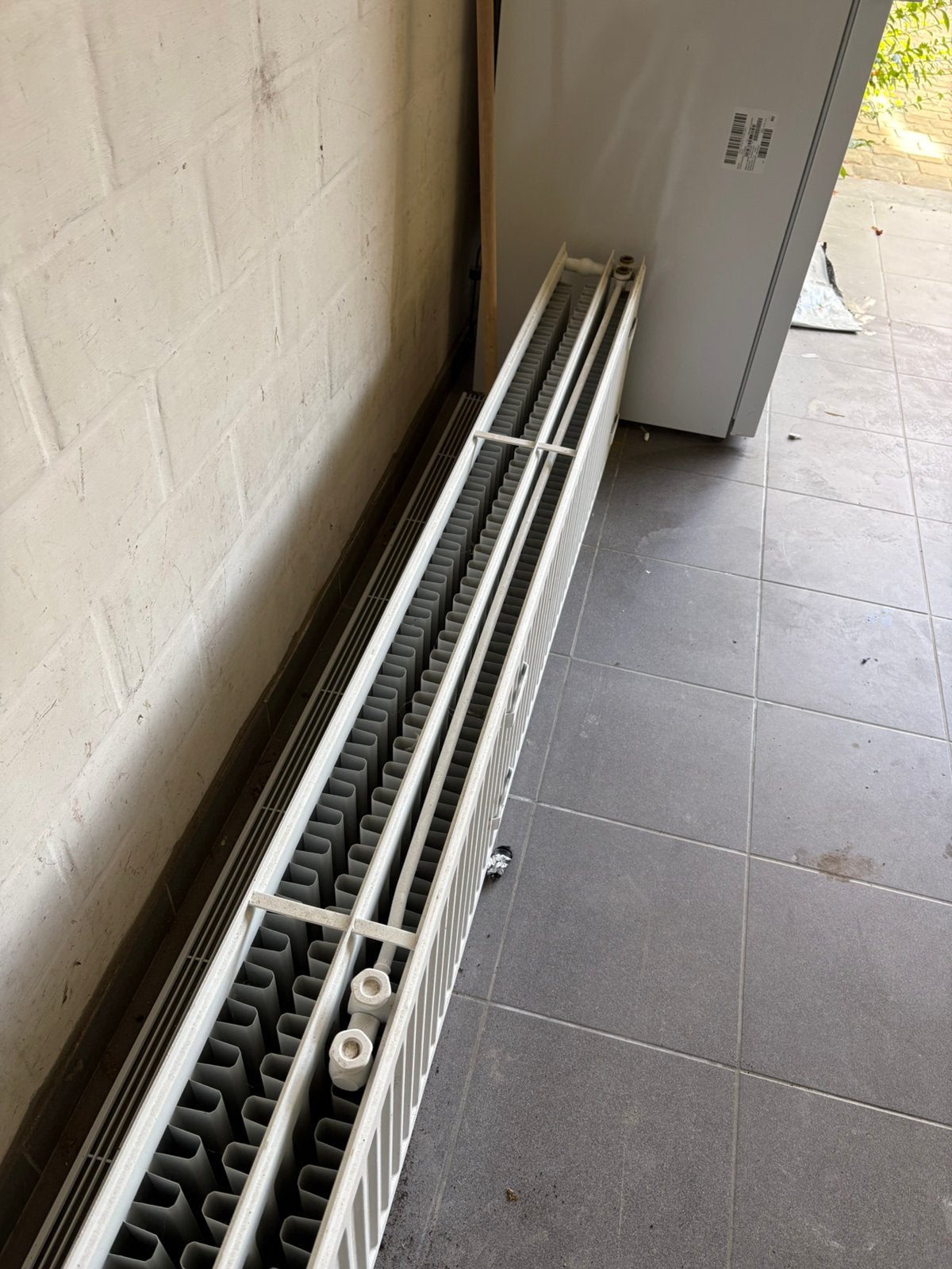 Lange radiator, Doe-het-zelf en Bouw, Verwarming en Radiatoren, Ophalen, Zo goed als nieuw, Radiator