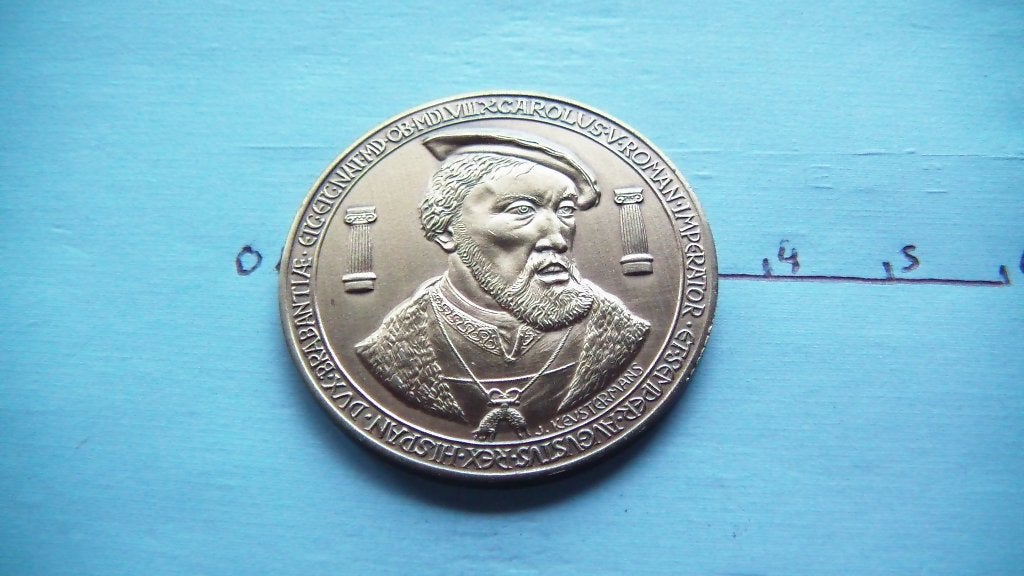 médaille signé j.keustermans, Enlèvement