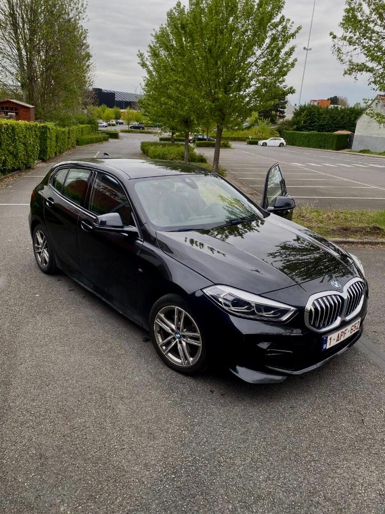 BMW série 1 118i, Autos, Achat, Euro 6, Entretenue par le concessionnaire, Noir