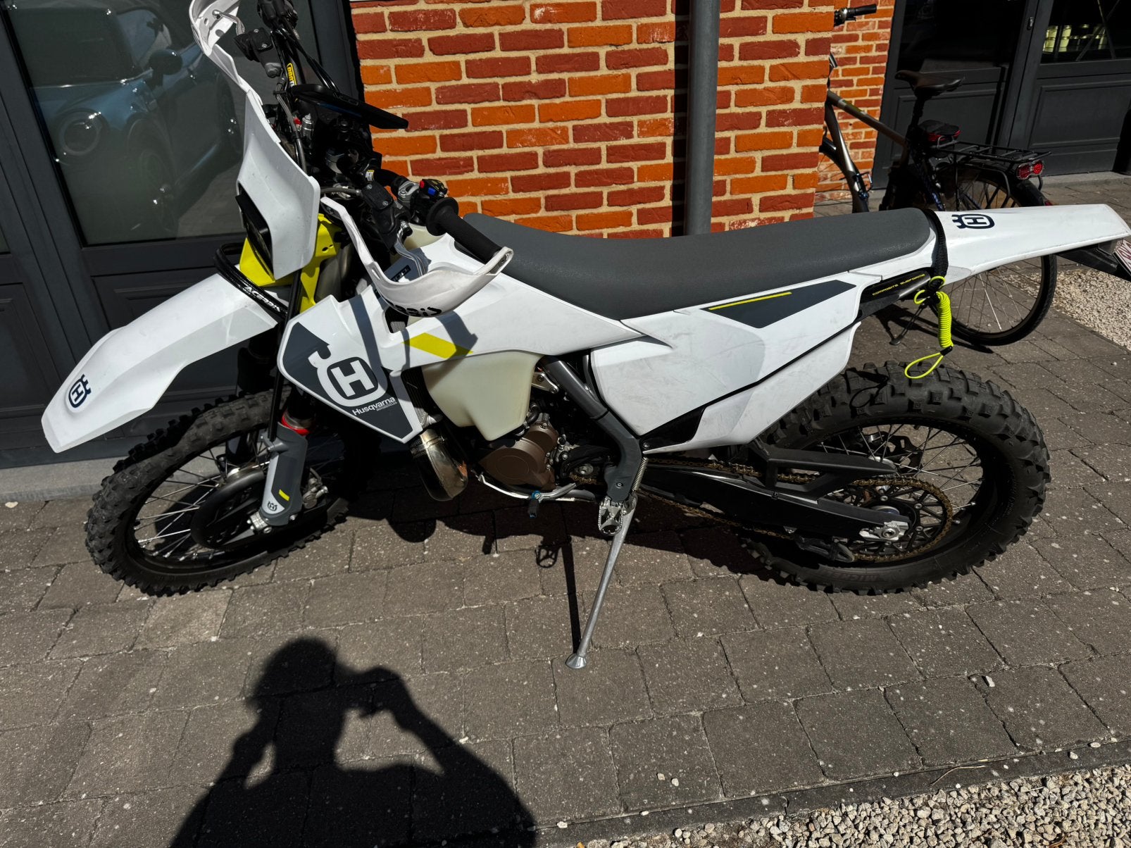 Husqvarna TE 300i 2022 – Slechts 1.800 km – Topstaat!, Ophalen, Zo goed als nieuw