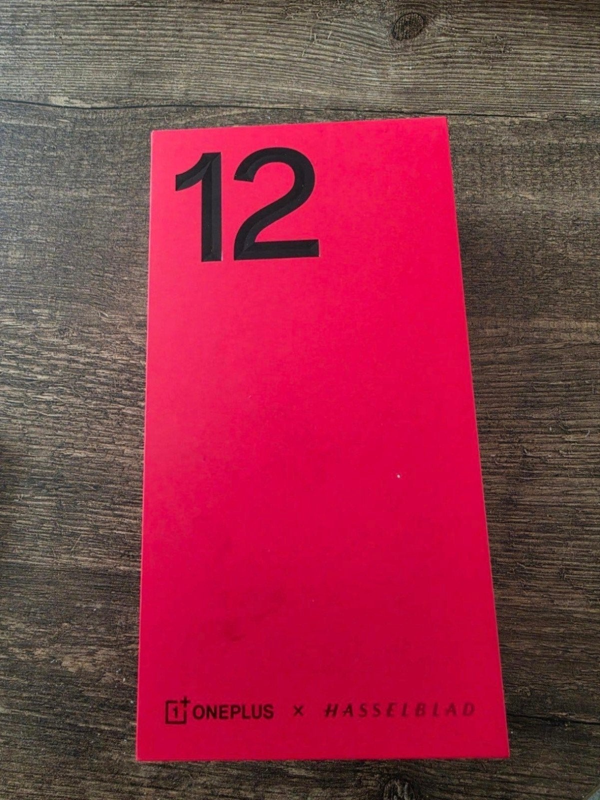 OnePlus 12, Ophalen