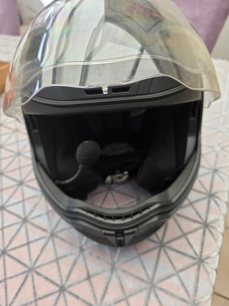 Motorhelm met intercom, Enlèvement