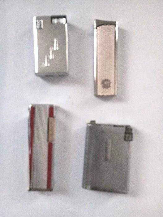 Lot De 4 Briquet Ancien Année 1970 (pierre à changer), Collections, Utilisé, Briquet