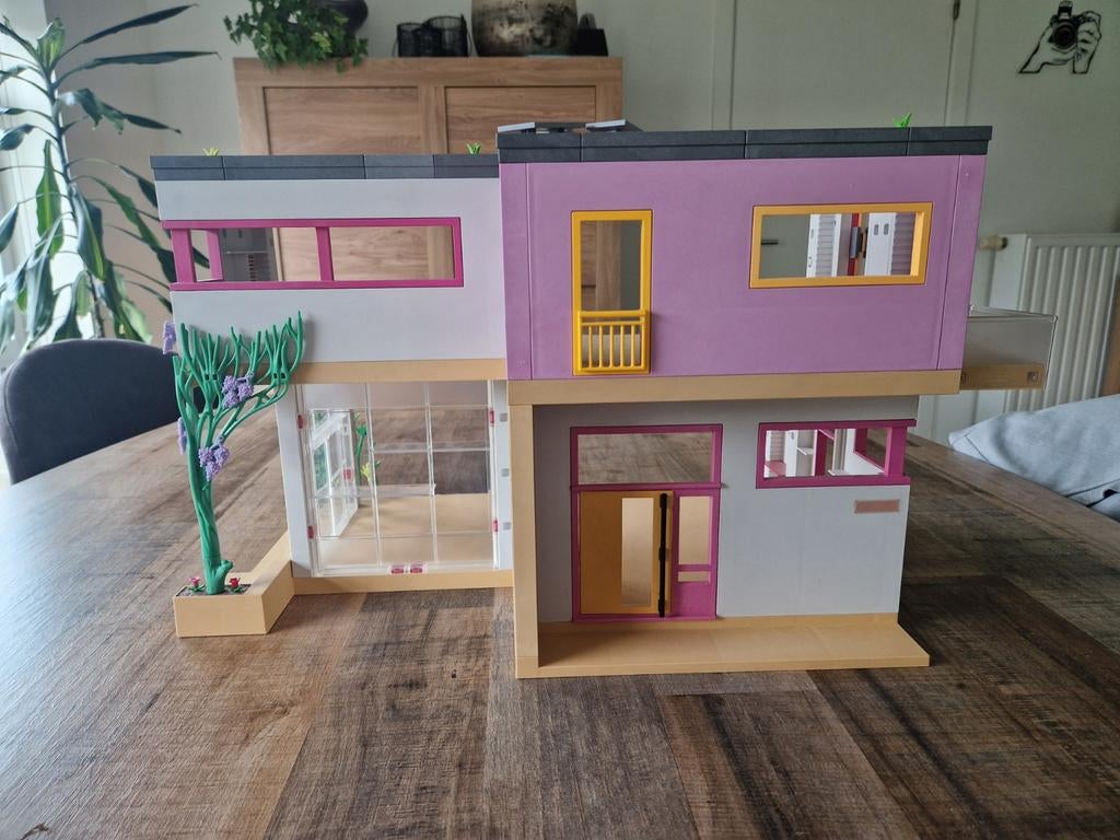 Maison Playmobil + meubles divers > maison, Enlèvement