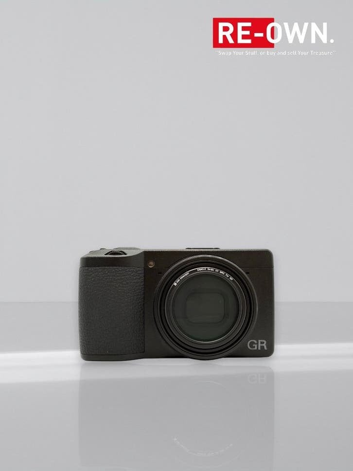 RICOH GR III | NIEUWSTAAT | 3.192 CLICKS | EXTRA'S | DOOS, Ricoh, ., Accu, Ophalen of Verzenden