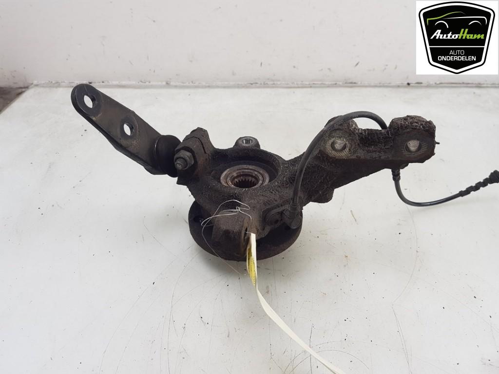FUSEE AVANT DROITE Renault Twingo II (CN) (|8200663593|), Dhr. J. Ham, Renault, Administratie@autoham.nl, Utilisé
