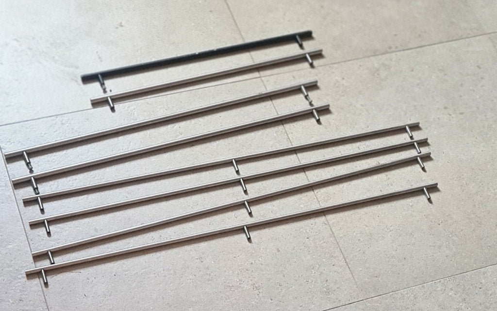8 Massieve Inox kasttrekkers voor €60, Ophalen, Zo goed als nieuw