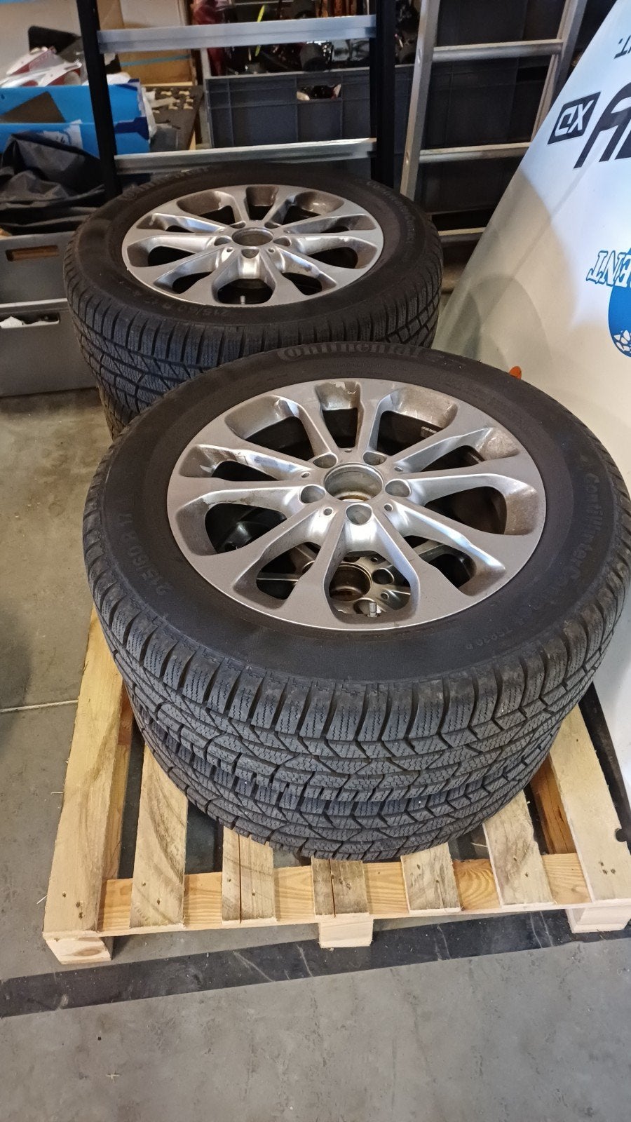 winterbanden met velg mercedes Gla 180, Auto-onderdelen, Ophalen, 215 mm, 17 inch, Winterbanden