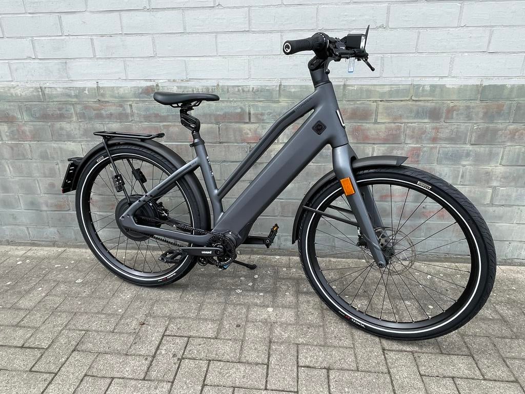 Stromer St2 pinion comfort 983wh medium, Vélos & Vélomoteurs, Vélos électriques, Enlèvement, Comme neuf, Stromer