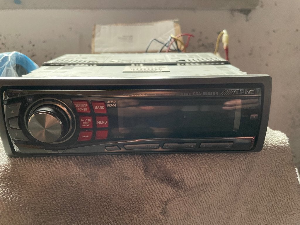 Autoradio /CD Alpine, Autos : Divers, Autoradios, Enlèvement, Utilisé