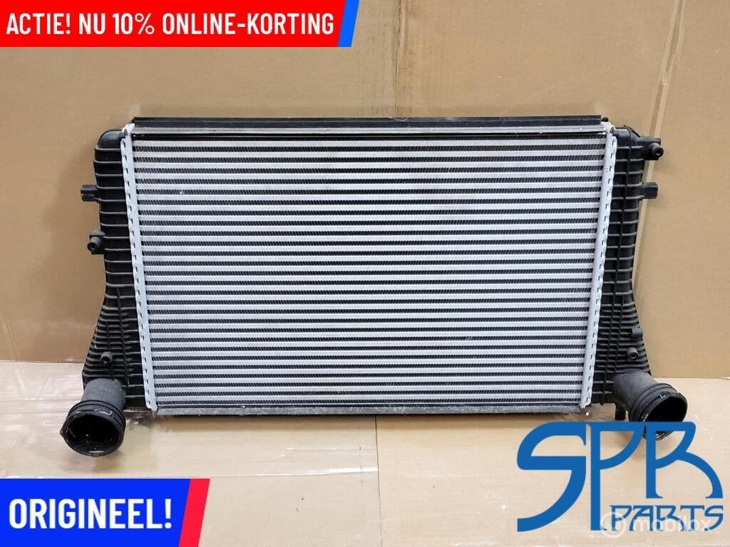 RADIATEUR INTERCOOLER 1K0145803S Vw GOLF 6 AUDI A3 TSI TDI, Auto-onderdelen, Gebruikt, VOLKSWAGEN, Volkswagen, Ophalen of Verzenden