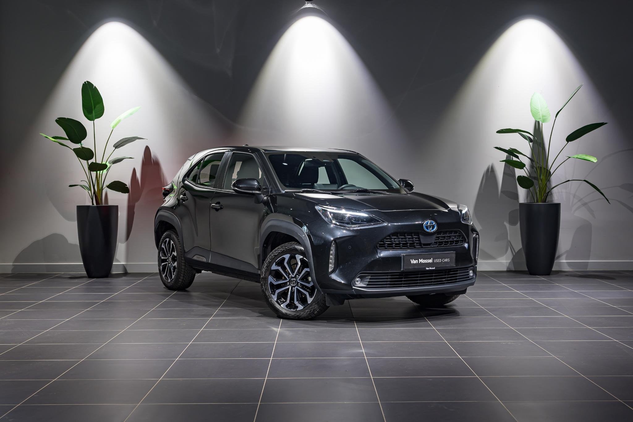 Toyota Yaris Cross 1.5 VVT-ie Dynamic Plus CVT, https://public.car-pass.be/vhr/0b78c97c-3a27-447c-a701-9e31cc370a03, Achat, Euro 6