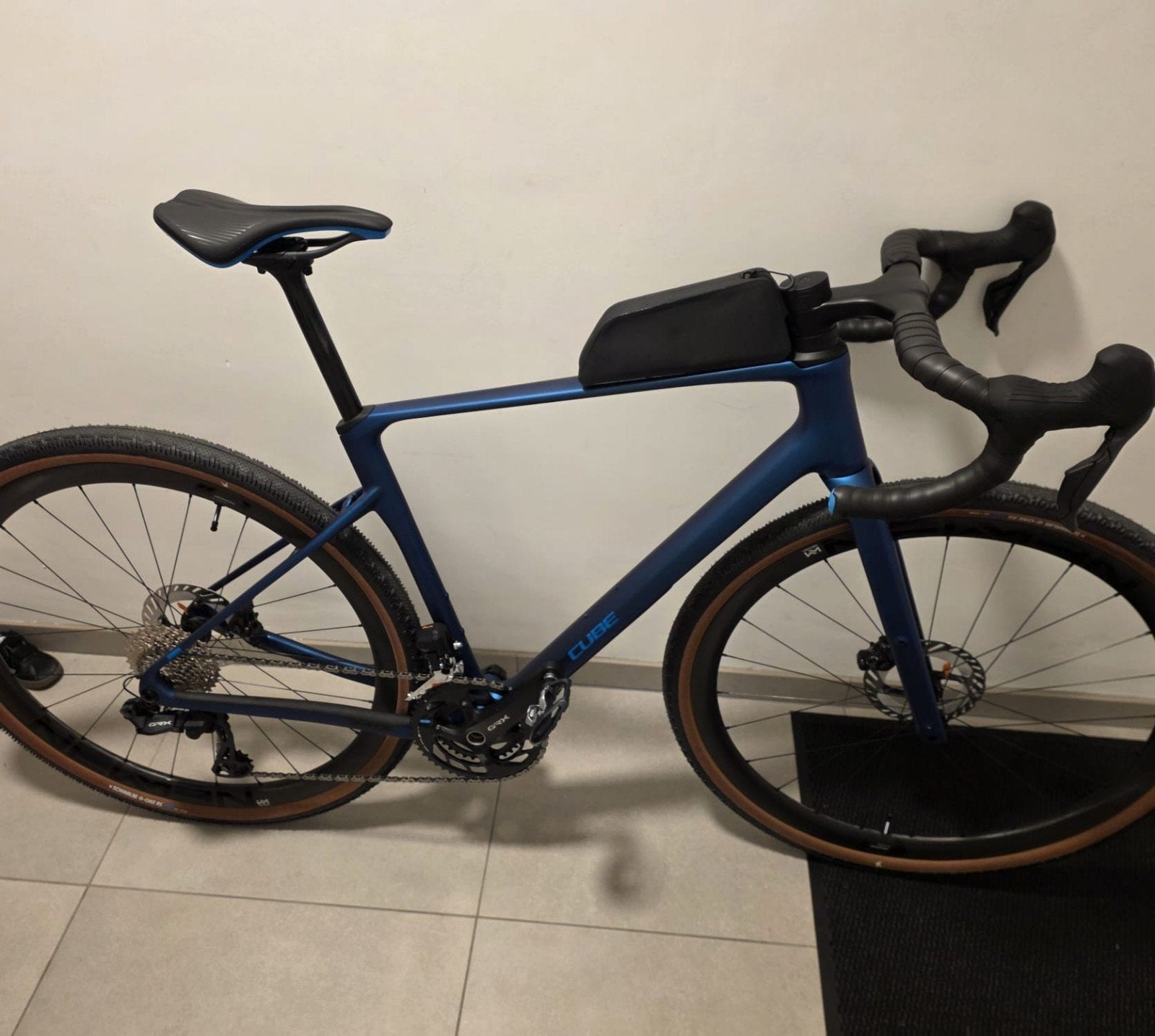 Cube Gravelbike Di2 2025 taille M, Enlèvement, Utilisé, Carbone, Frein à disque