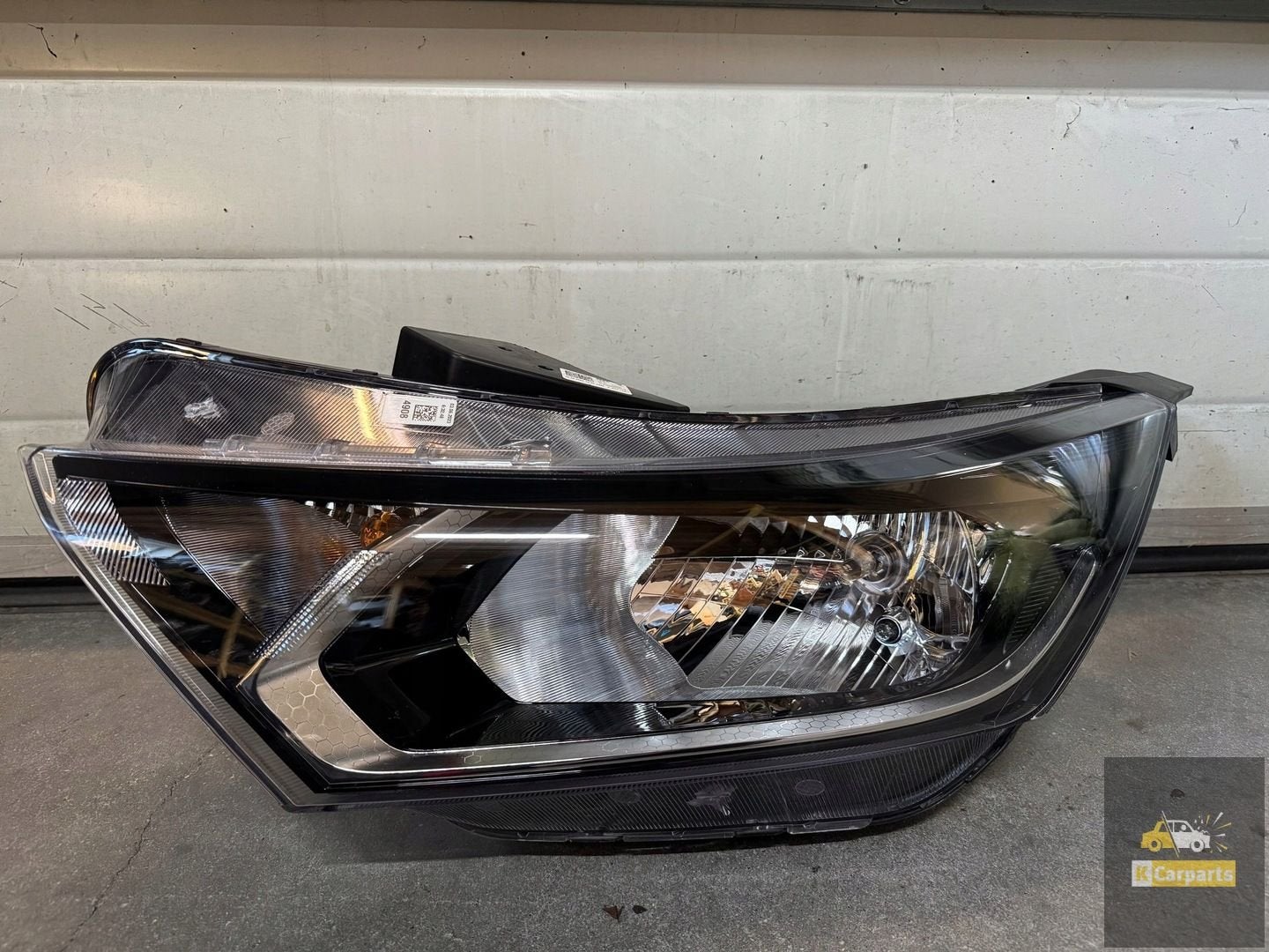 Hyundai i20 III linkerlamp 92101Q0000, Gebruikt, Heolleung-ro 12
06797  Seoul, Info@hyundai.com, Hyundai