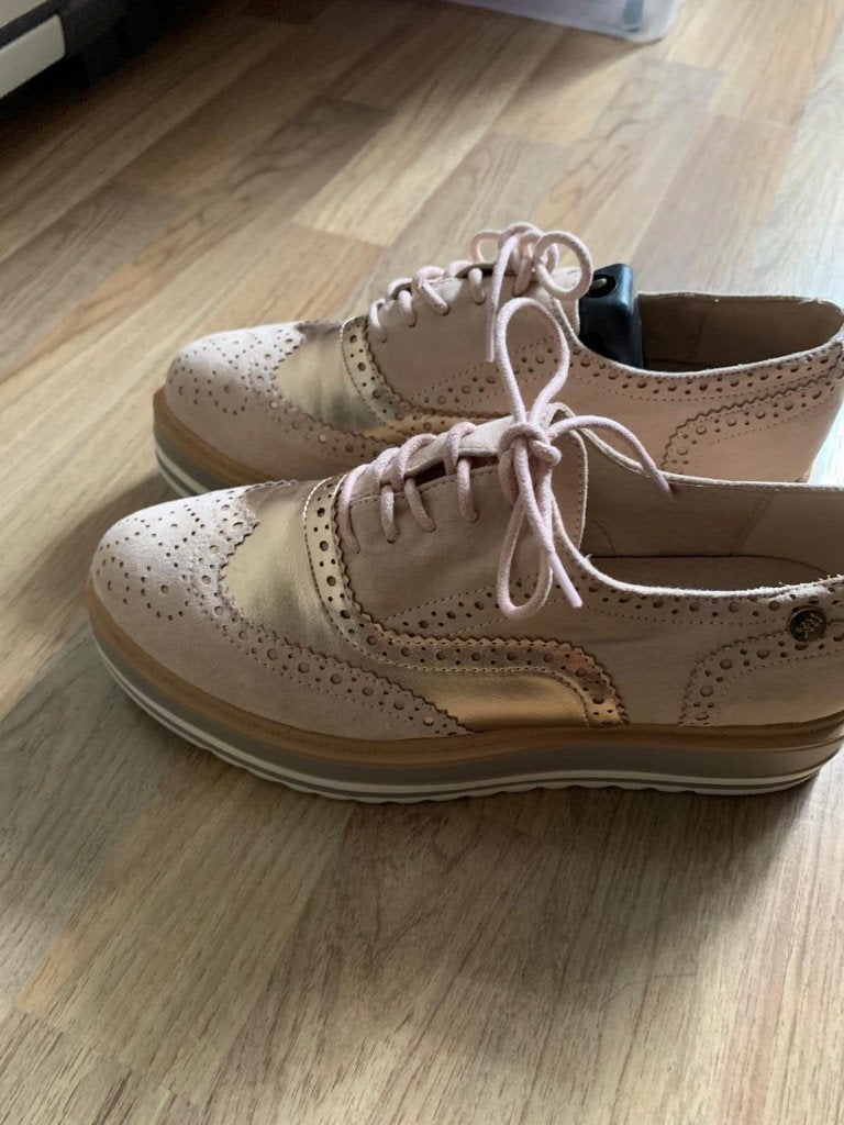 1x gedragen mocassins met veters maar 37, Enlèvement ou Envoi, Rose, Iti, Comme neuf