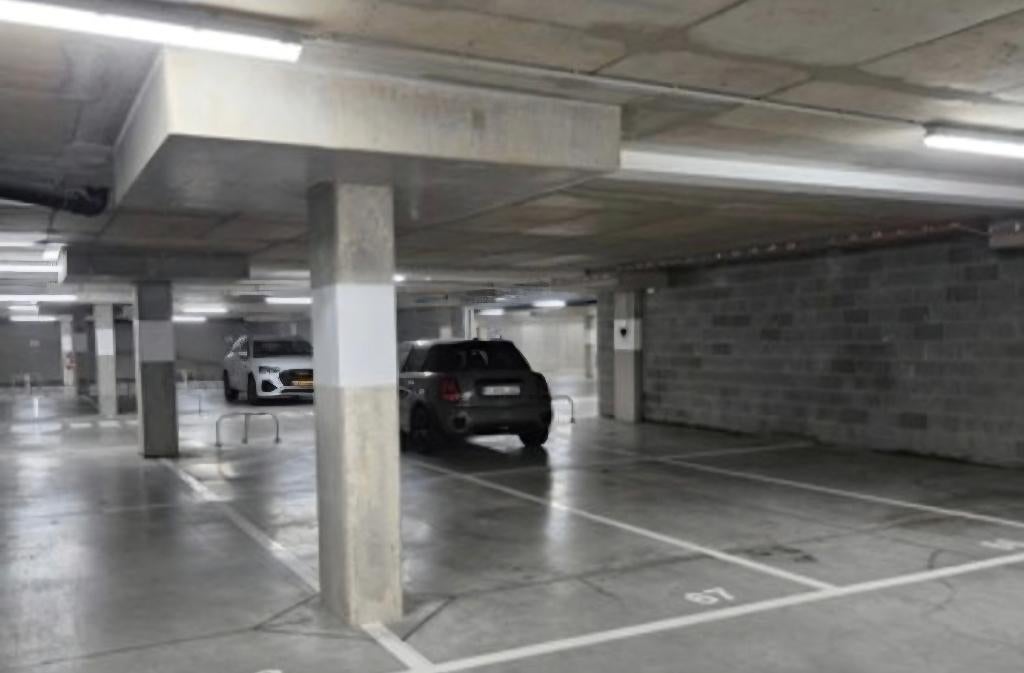 Garage "Jardins de Jette" UZ vub accès avec télécommande