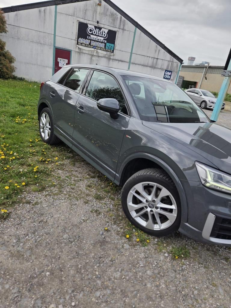 Audi Q2 sline tdi euros 6d, Auto's, Audi, Overige bekleding, Multifunctioneel stuurwiel, Particulier, Te koop