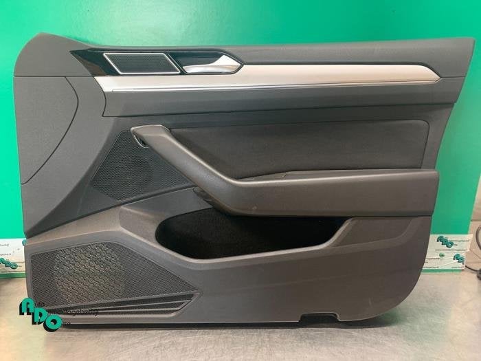Revêtement portière 4portes avant droite d'un Volkswagen P, Volkswagen, -, 3 mois de garantie, Utilisé