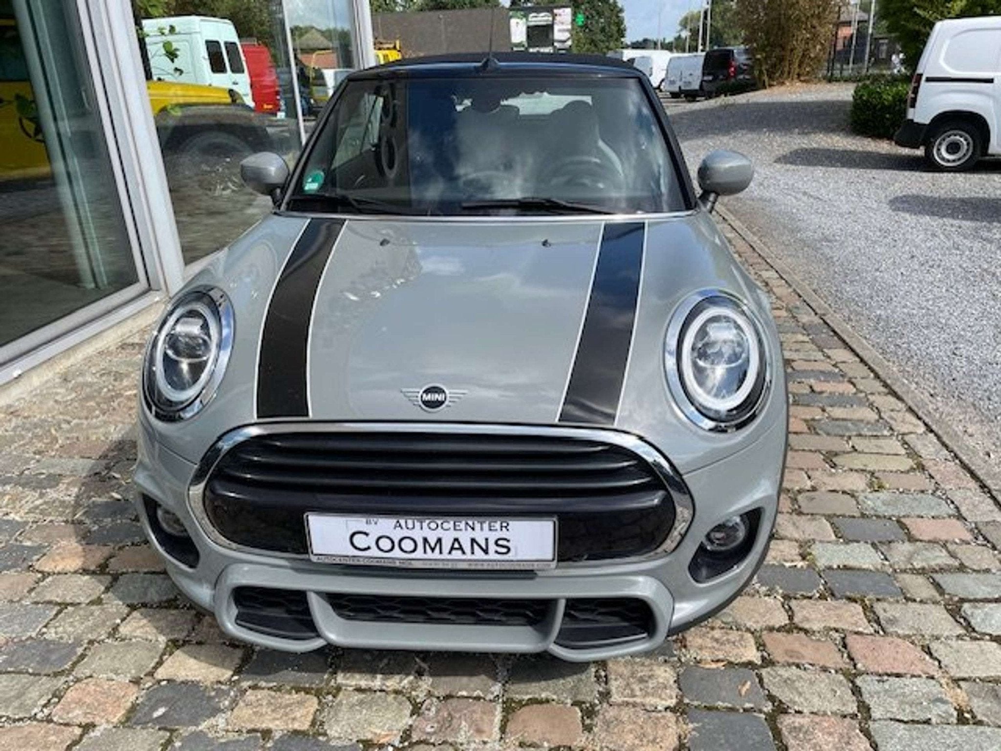 MINI Cooper Cabrio John Cooper Works AUTOMAAT (bj 2020), Auto's, Mini, Gebruikt, Cabriolet, 136 pk, Alcantara