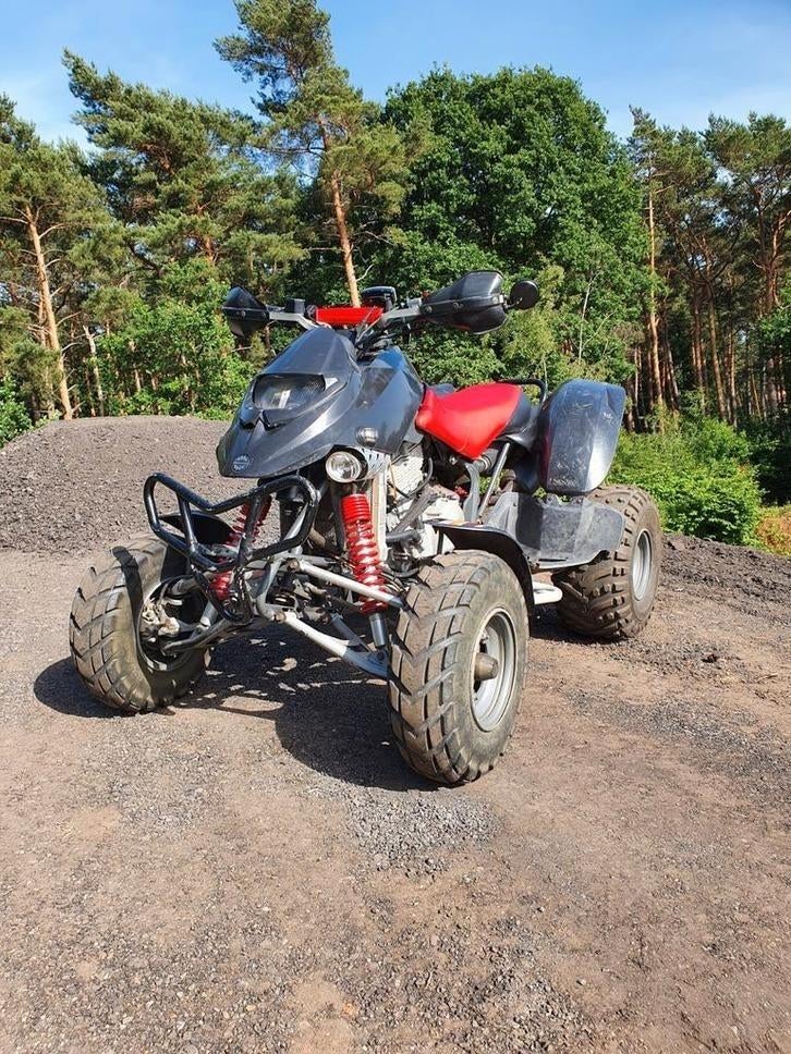 Can-Am Bombardier DS650 BAJA, Motos