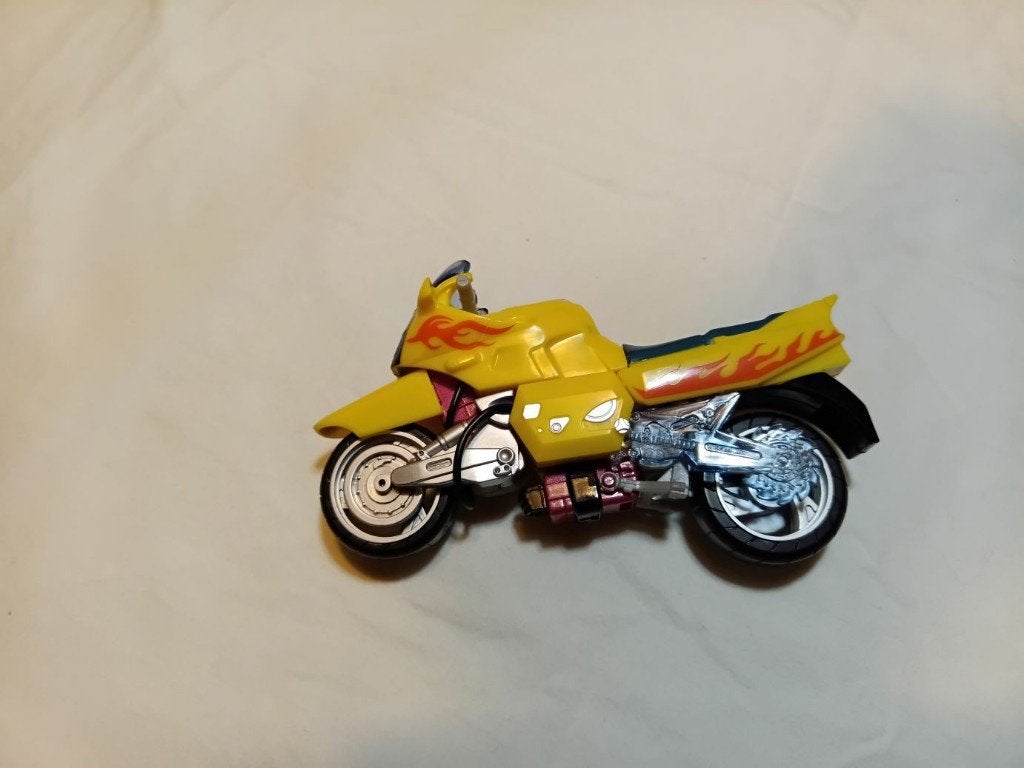 Transformers RM-18 Road Rocket, Verzamelen, Transformers, Overige generaties, Ophalen of Verzenden, Zo goed als nieuw, Autobots
