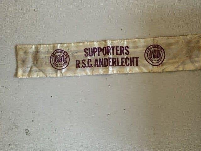 Unieke verzamelsjaal – RSC Anderlecht (1983), Verzamelen, Ophalen of Verzenden