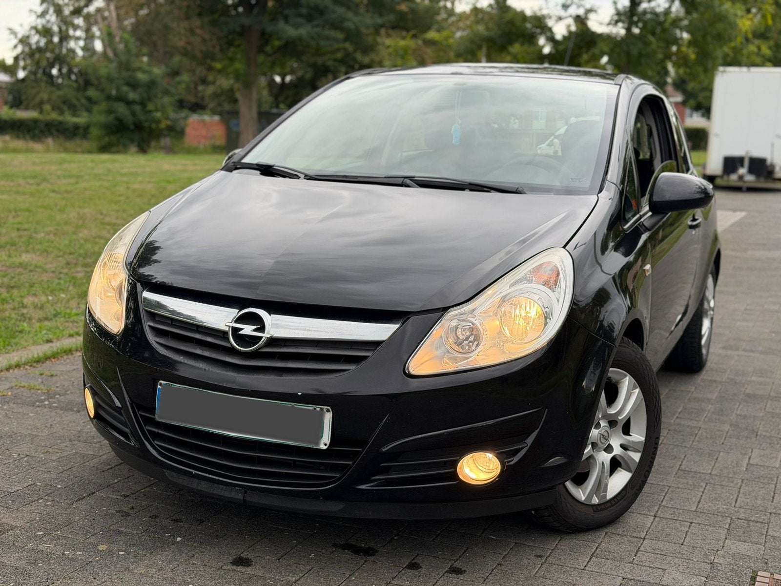 Opel Corsa 1.3 CDTi EcoFlex 2008* 257 000 km ! 4 EUROS, Autos, Opel, Achat, Entreprise, Diesel, Tissu