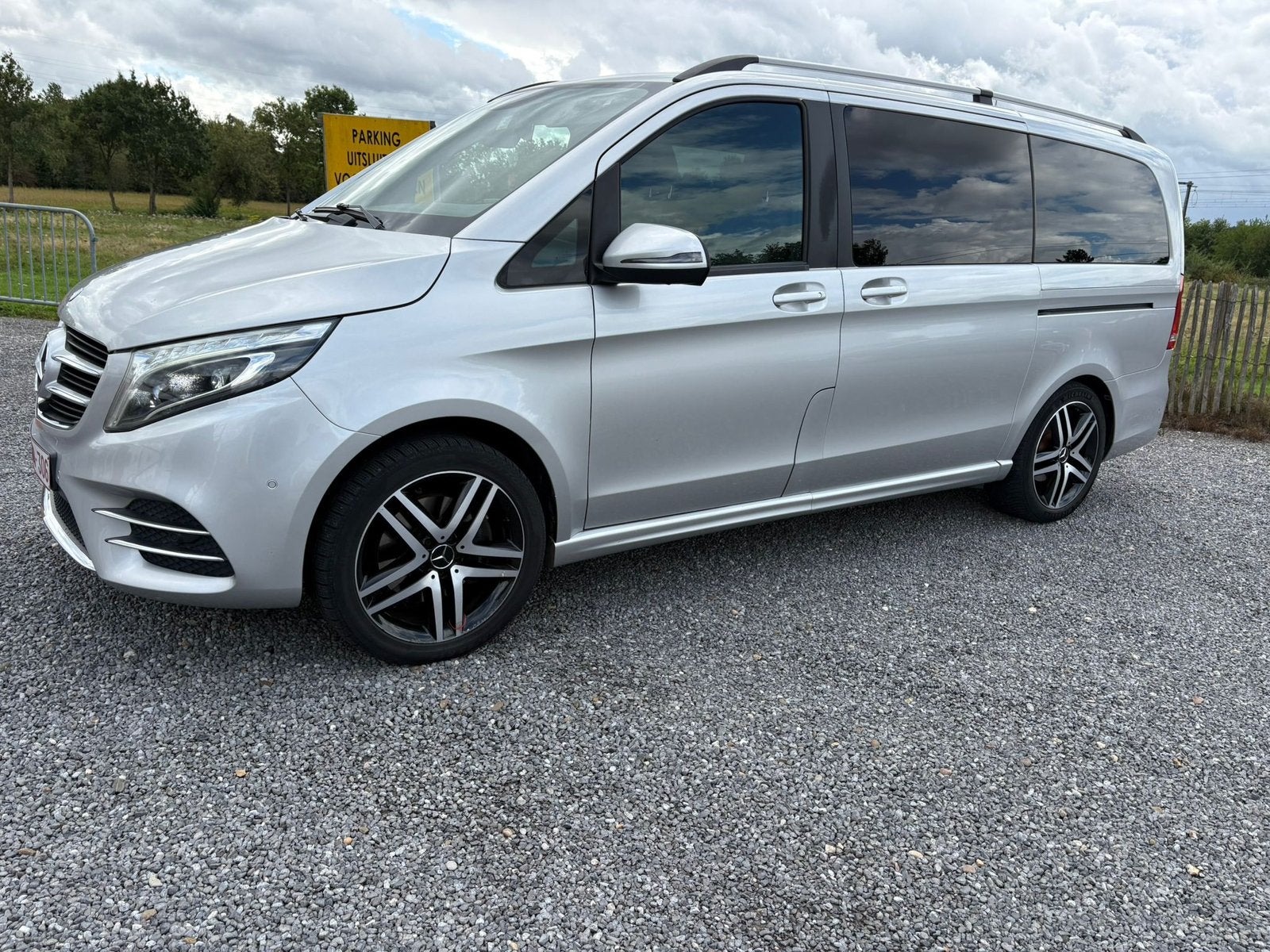Mercedes v 250d  4 matic  amg line, Autos, Cuir, Achat, Euro 6, Carnet d'entretien