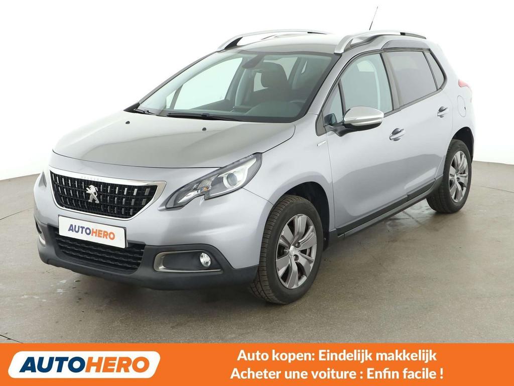 Peugeot 2008 1.2 PureTech Style (automatique), https://public.car-pass.be/vhr/50243240-1c66-43ca-910a-8019749e66ed, Argent ou Gris