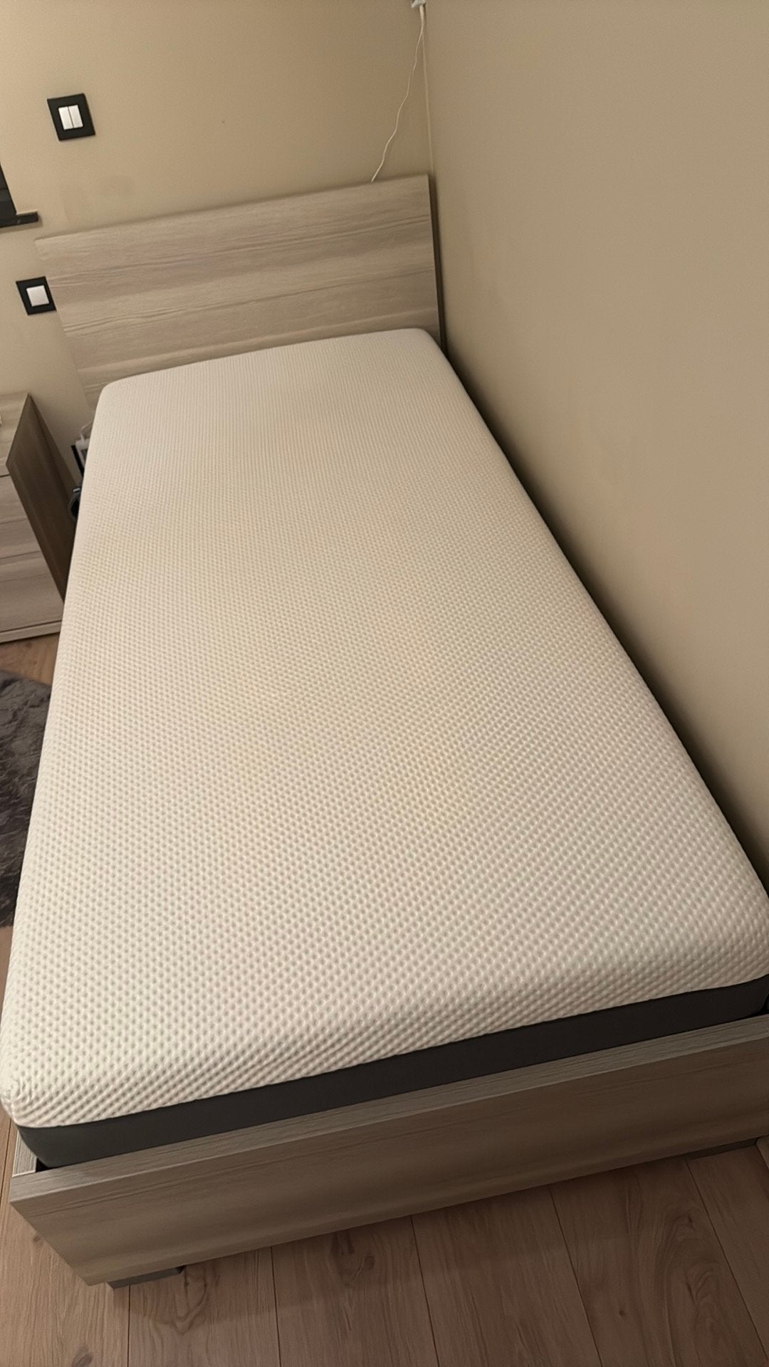 eenpersoons matras 90x200 cm – Comfortabel & schoon, Huis en Inrichting, Slaapkamer | Matrassen en Bedbodems, Zo goed als nieuw