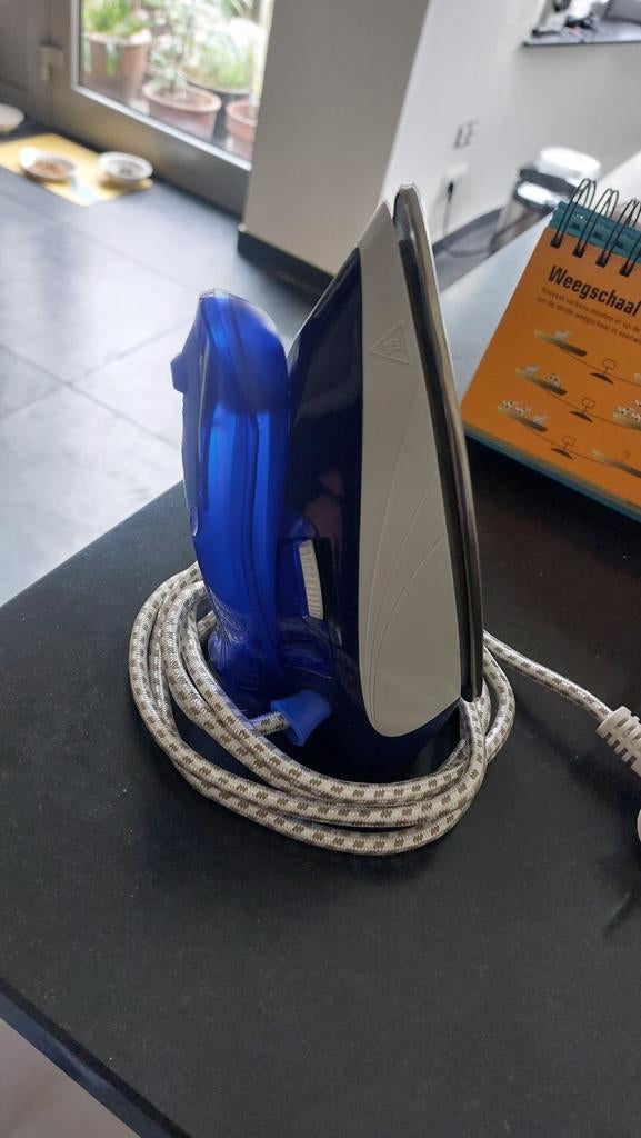 Strijkijzer reis , stoomt , nieuw, Elektronische apparatuur, Ophalen of Verzenden