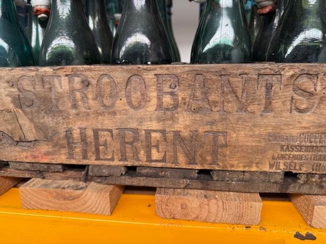 Oude Bak Bier met flesjes / Mancave, Enlèvement, Utilisé, Bouteille(s), Autres marques