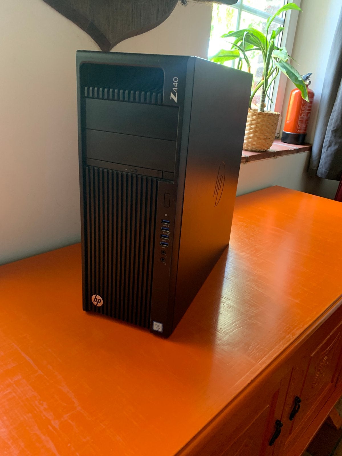 Station de travail HP Z440 Xeon E5-1603 v3, 16 RAM, 512 SSD, Intel Xeon, 512 GB, SSD, 16 GB
