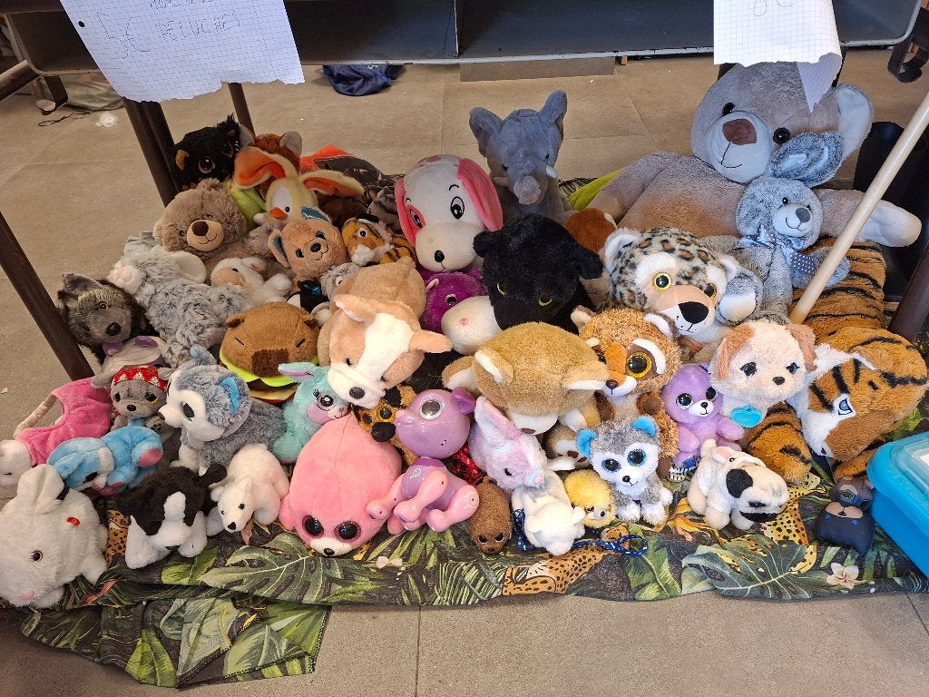 Ensemble de peluches, Enlèvement, Comme neuf, Autres types, Lavable