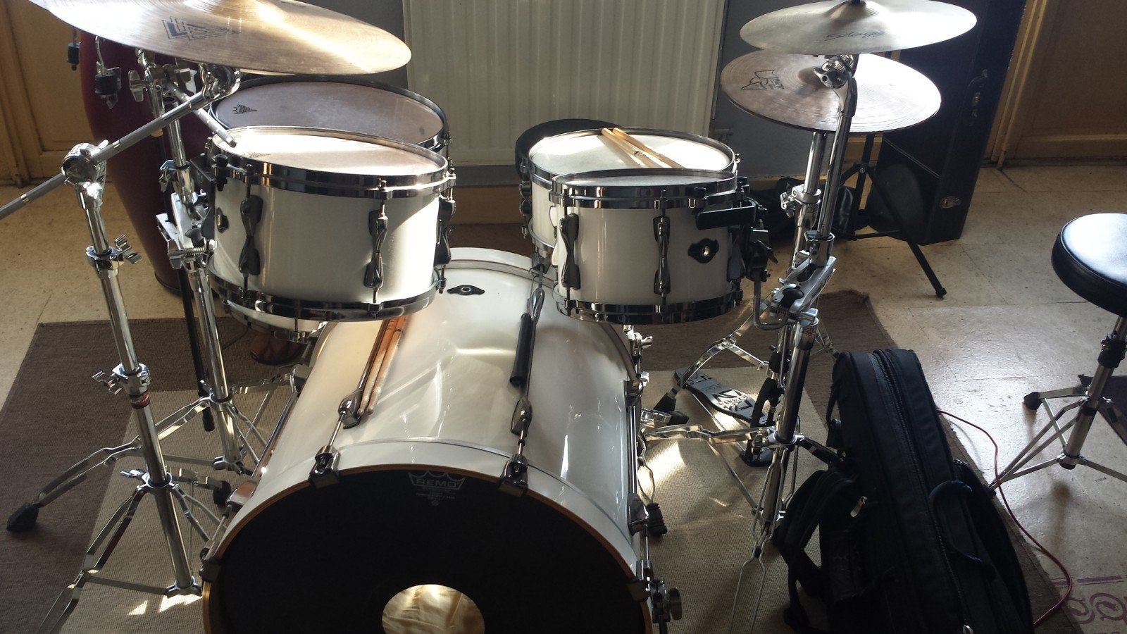 Tama Superstar classic + housses pearl, Musique & Instruments, Enlèvement, Comme neuf, Pearl