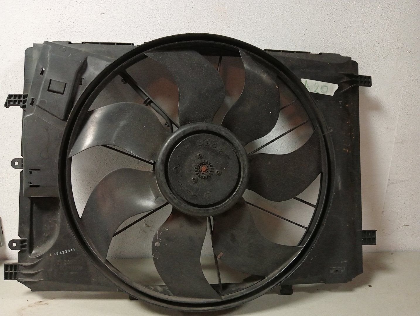 KOELVENTILATORMOTOR MERCEDES-BENZ GLK-CLASS (X204) A20490647, Utilisé, -, -, Enlèvement ou Envoi