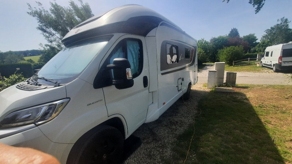 BURSTNER PROFILE, Caravanes & Camping, Camping-cars, Particulier, jusqu'à 4, Semi-intégral, Bürstner, Fiat, 6 à 7 mètres, Diesel
