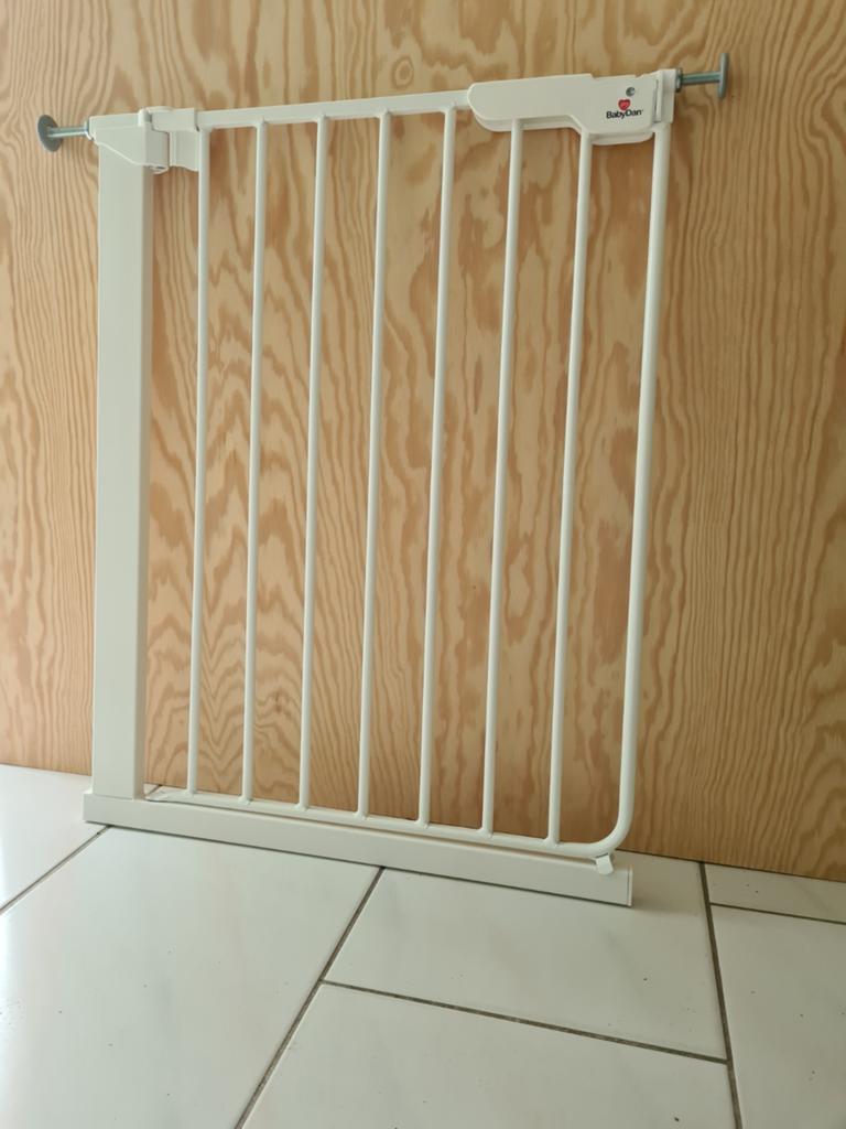 Barrière d'escalier blanche BabyDan 58 à 80 cm, Enlèvement