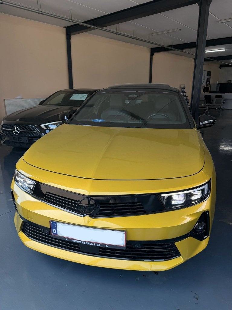 OPEL ASTRA, Autos, Cuir et Alcantara, Achat, Jaune, Noir