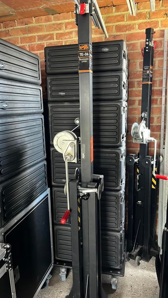 Vmb TE-06 lift (2x), Enlèvement, Comme neuf