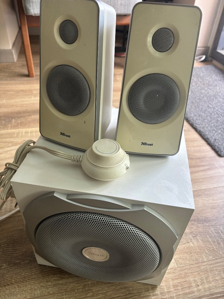 Trust luidsprekers, Audio, Tv en Foto, Luidsprekerboxen, Ophalen, Zo goed als nieuw